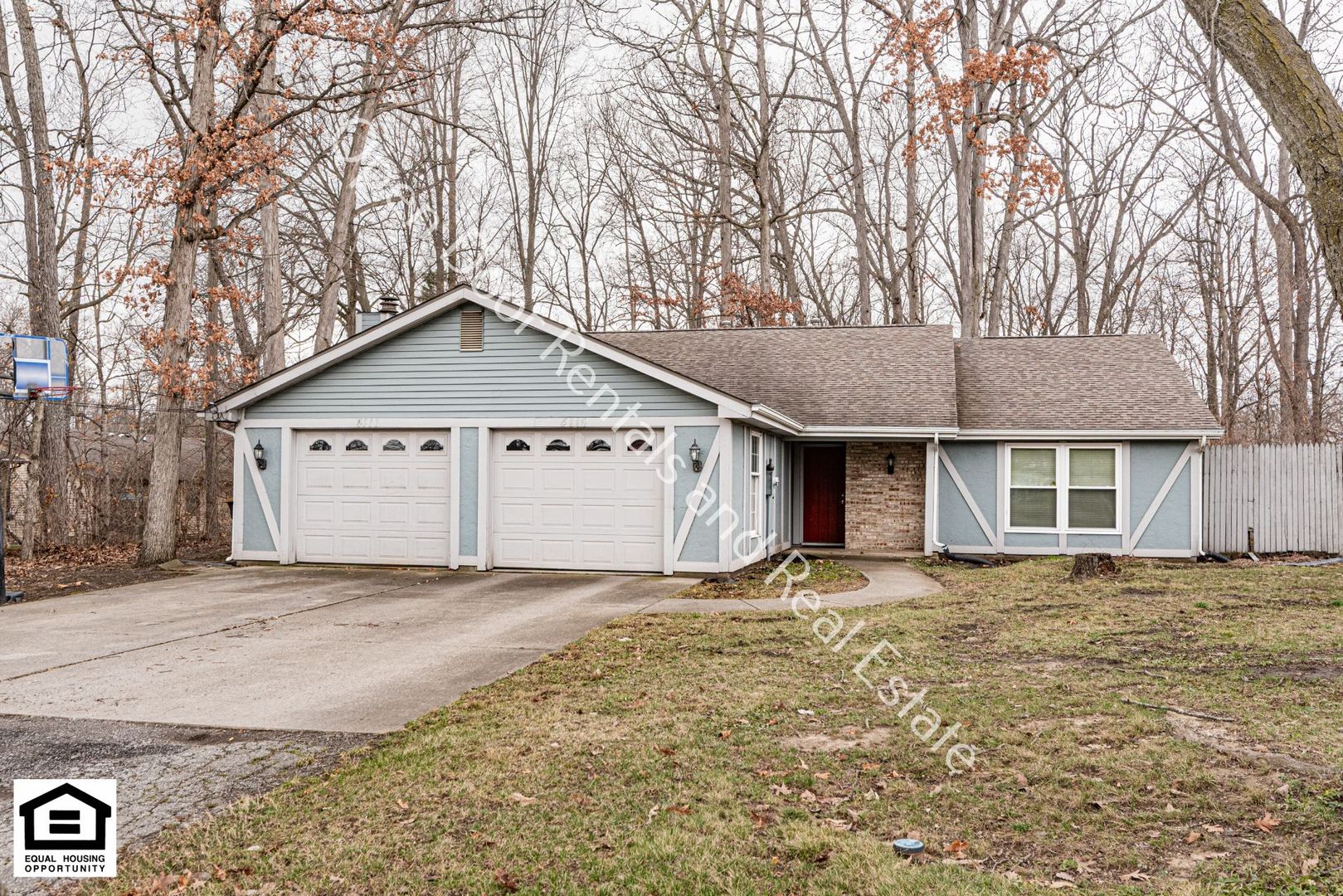 Fort Wayne Apartment: 4111 Harris Road