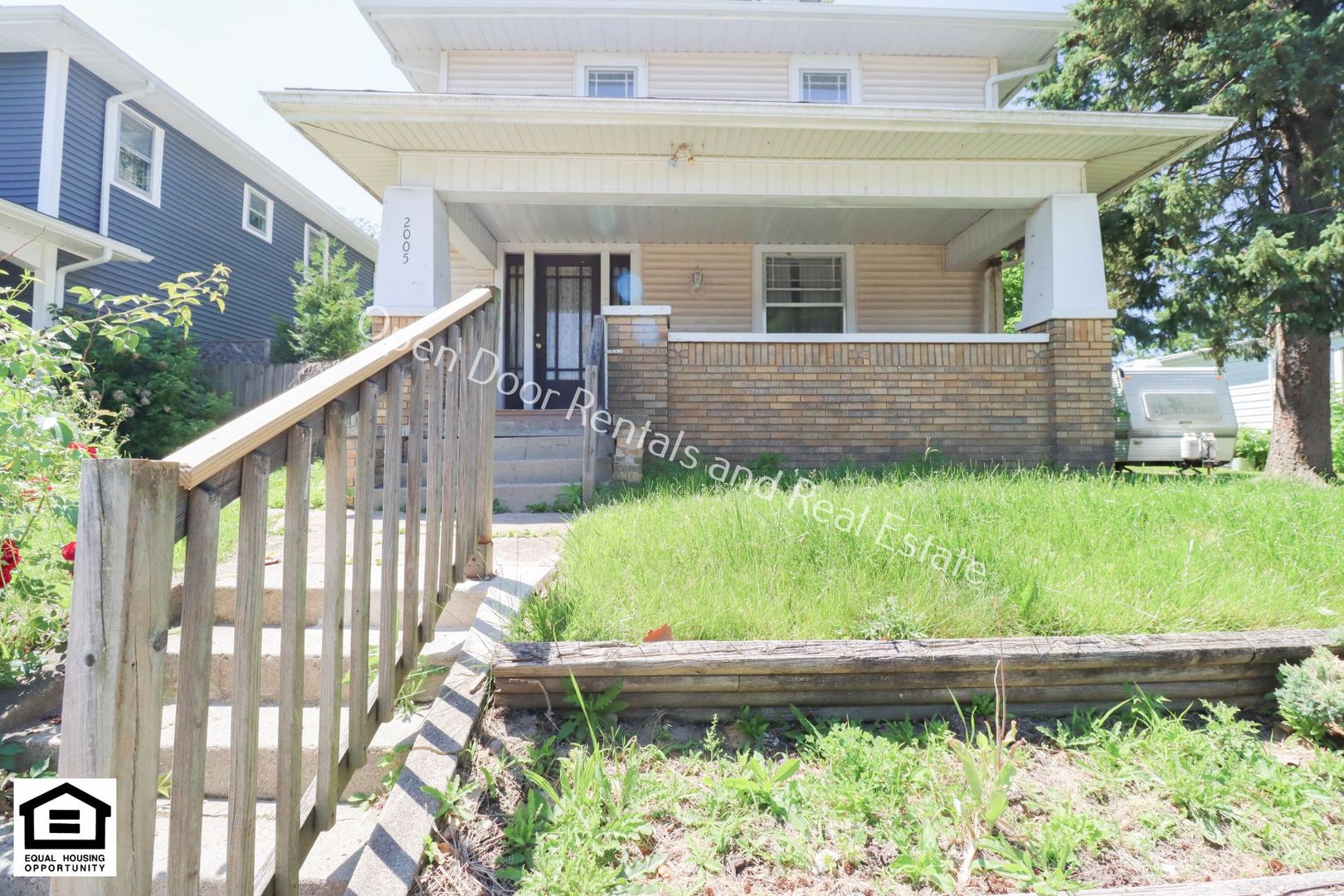 Fort Wayne Apartment: 2005 Bayer Ave