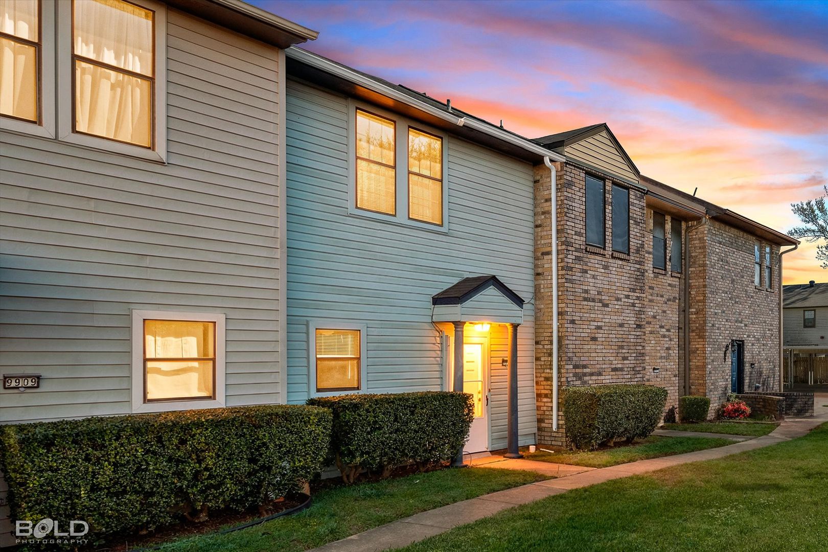 Shreveport Townhome: 9913 Dagger Point