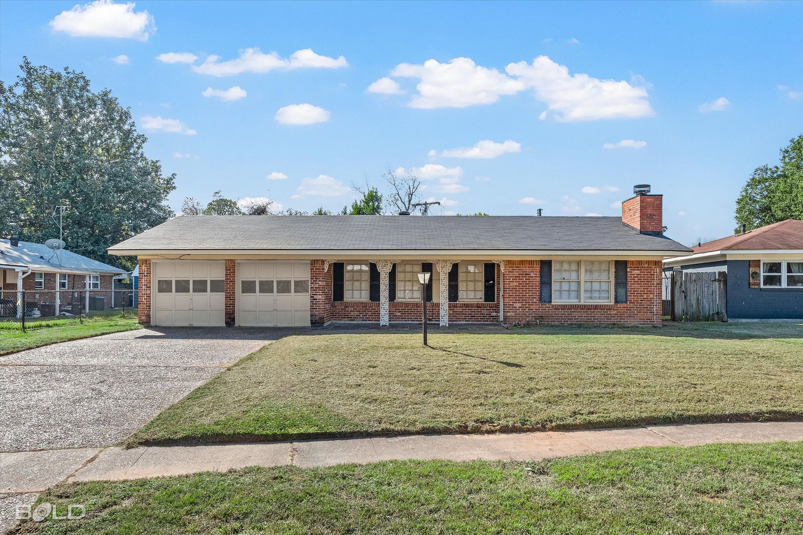 Shreveport House: 2710 Higgins Street