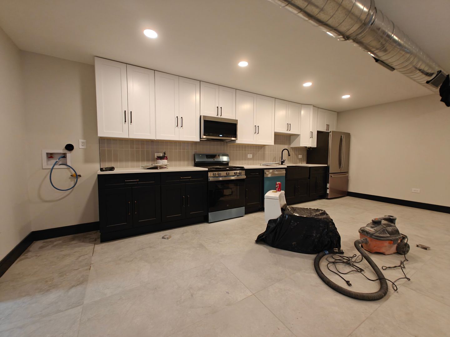 Chicago Apartment: 1806 S. Jefferson