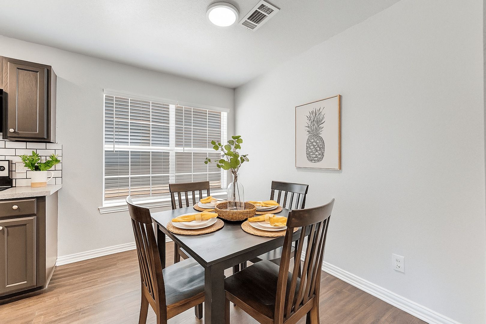 Weatherford Apartment: 309 Tyler Ct.