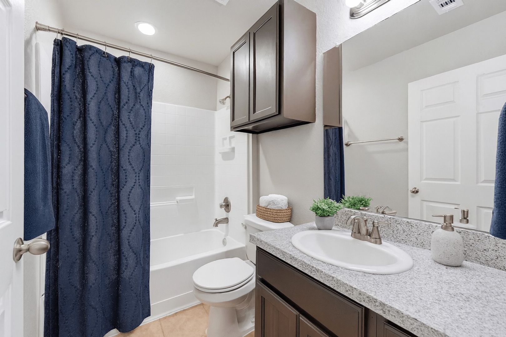Weatherford Apartment: 309 Tyler Ct.