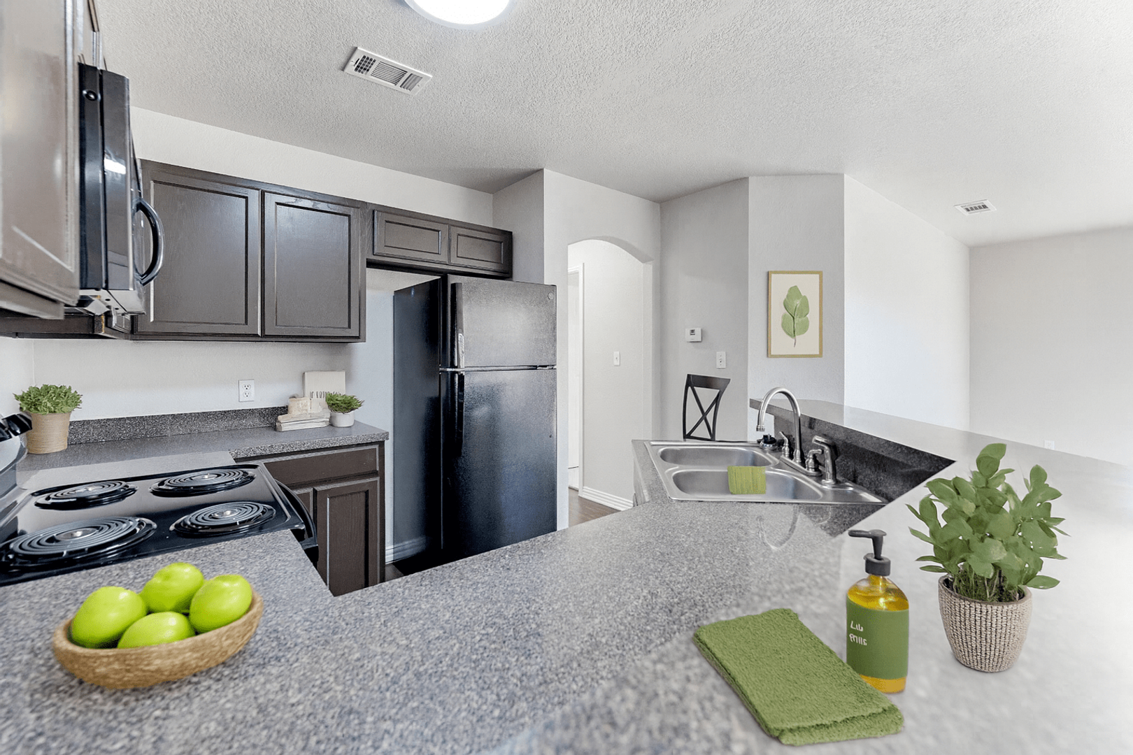 Weatherford Apartment: 309 Tyler Ct.