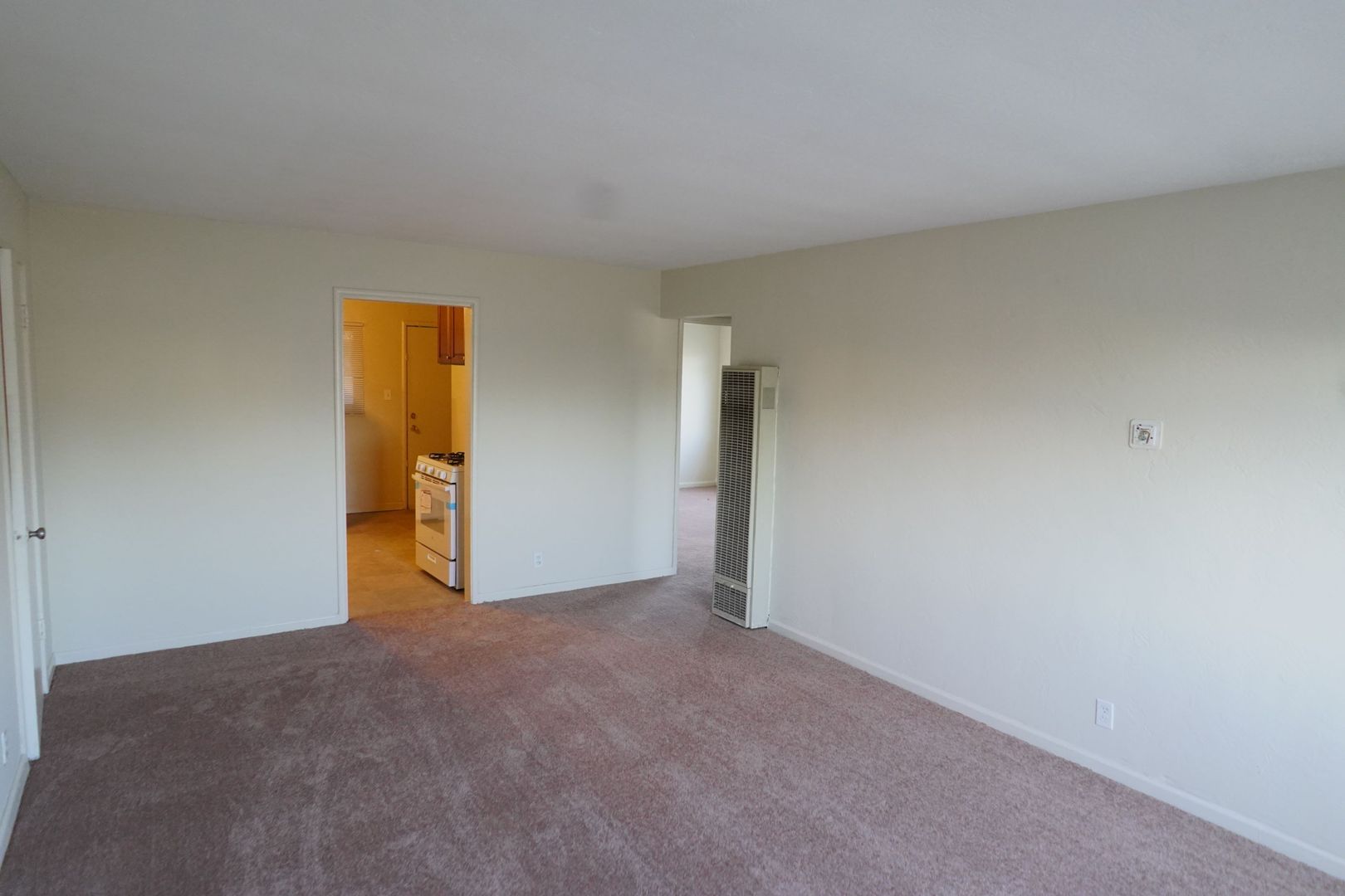 Oakland Apartment: 1743-49 21st Ave