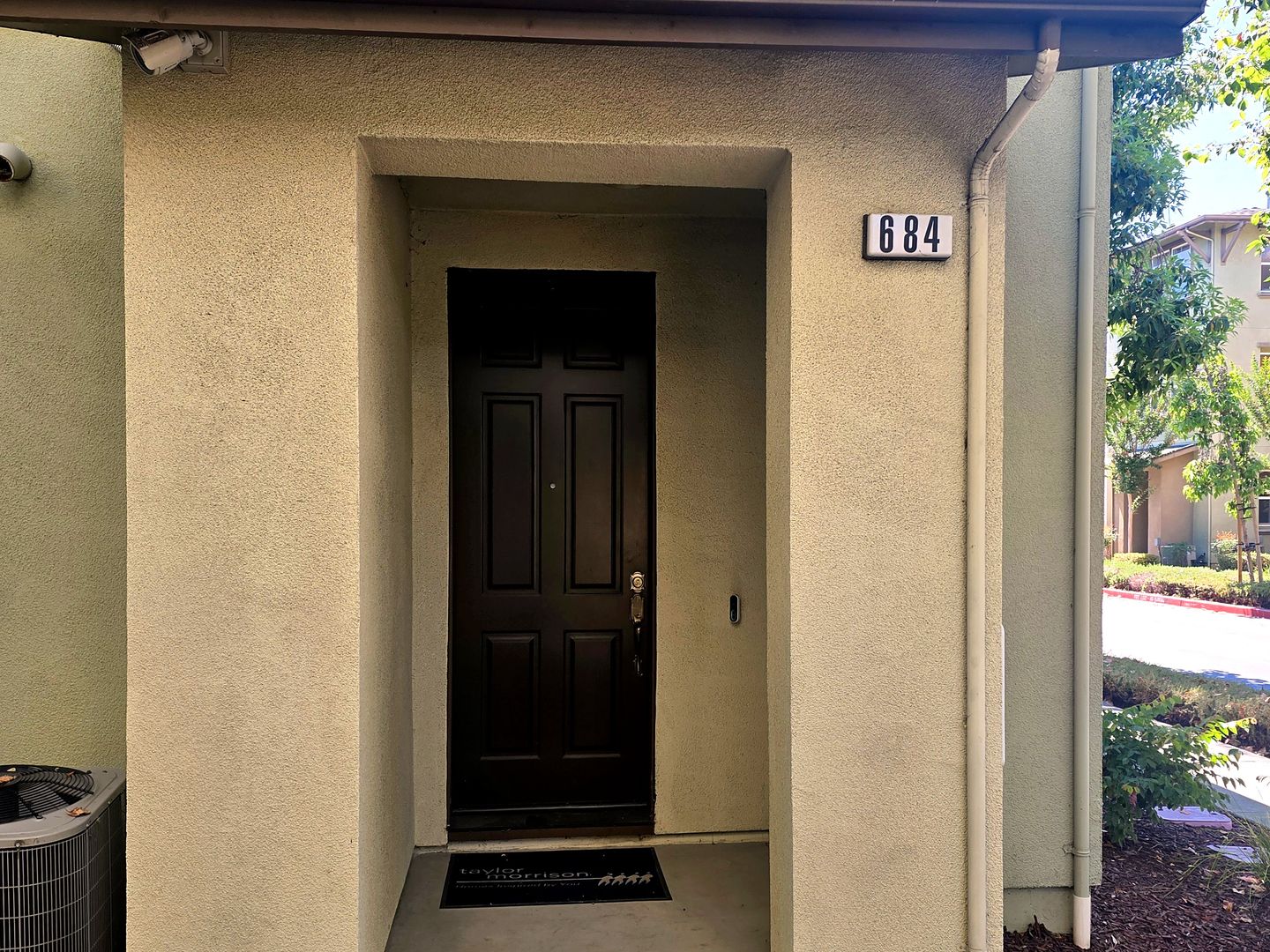 San Jose Apartment: 684 MODERN Ice Dr