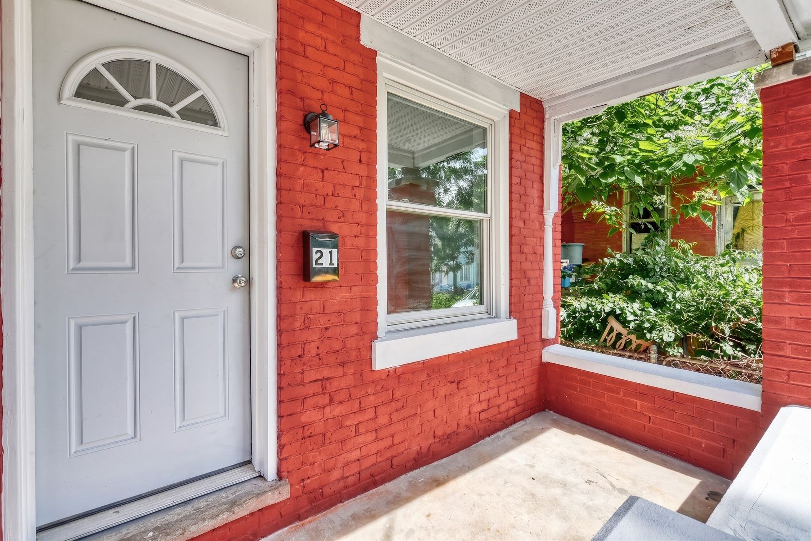 Harrisburg House: 21 N Summit St