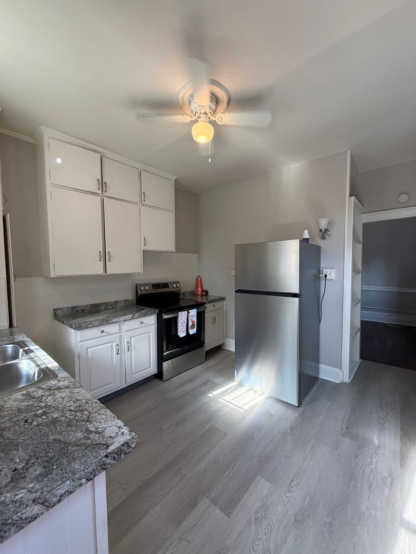 Harrisburg Apartment: 1332 N 2nd St