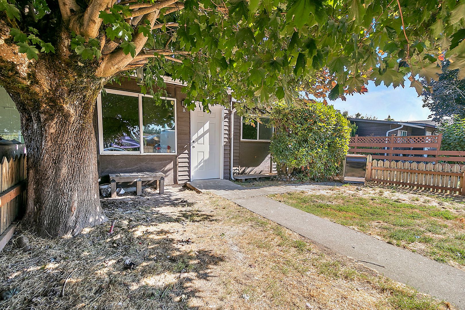 Auburn Apartment: 417 22nd St SE