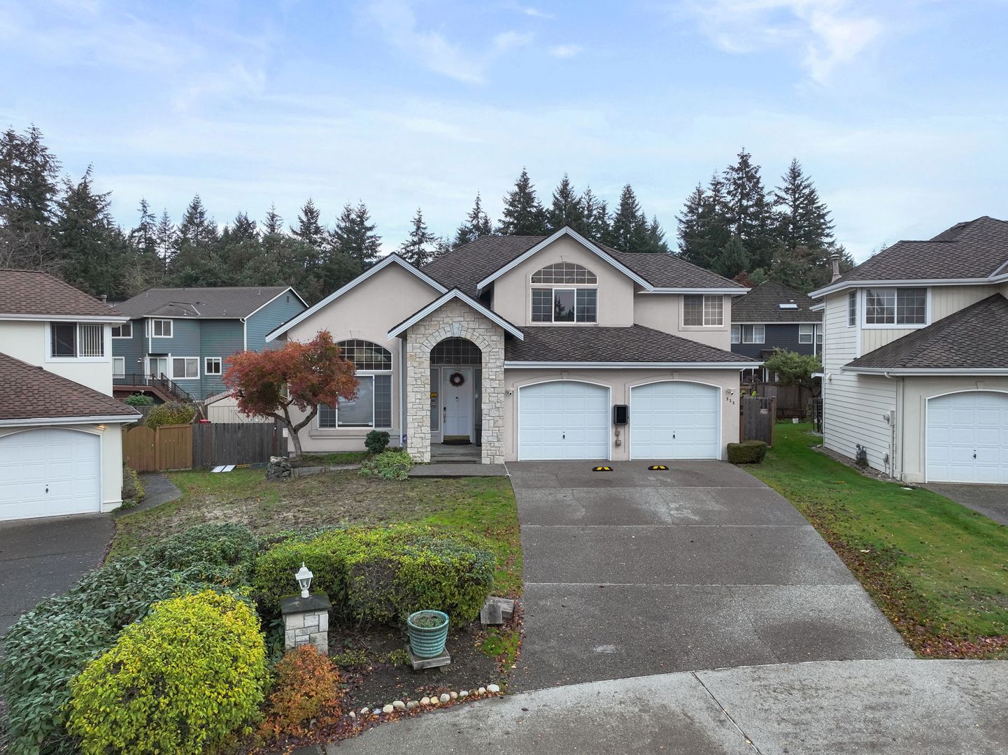 Federal Way House: 838 SW 355th Ct,
