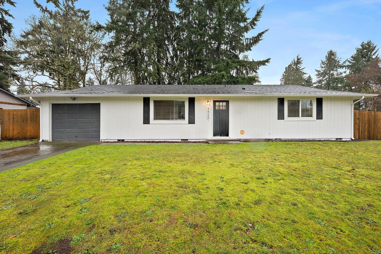 Olympia House: 1425 Foxfire Dr SE