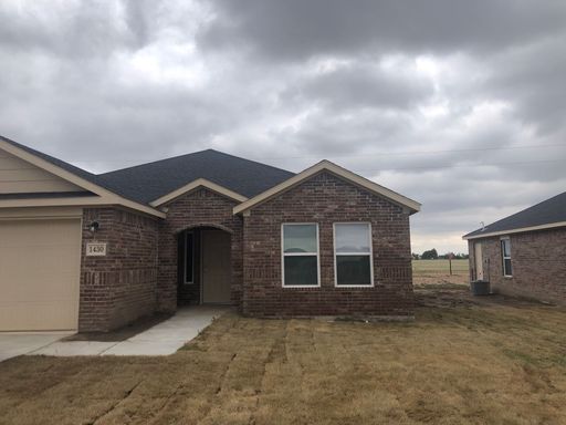 Income Restricted 3 bd/2 ba $975 month/$975 Security Deposit – photo 1