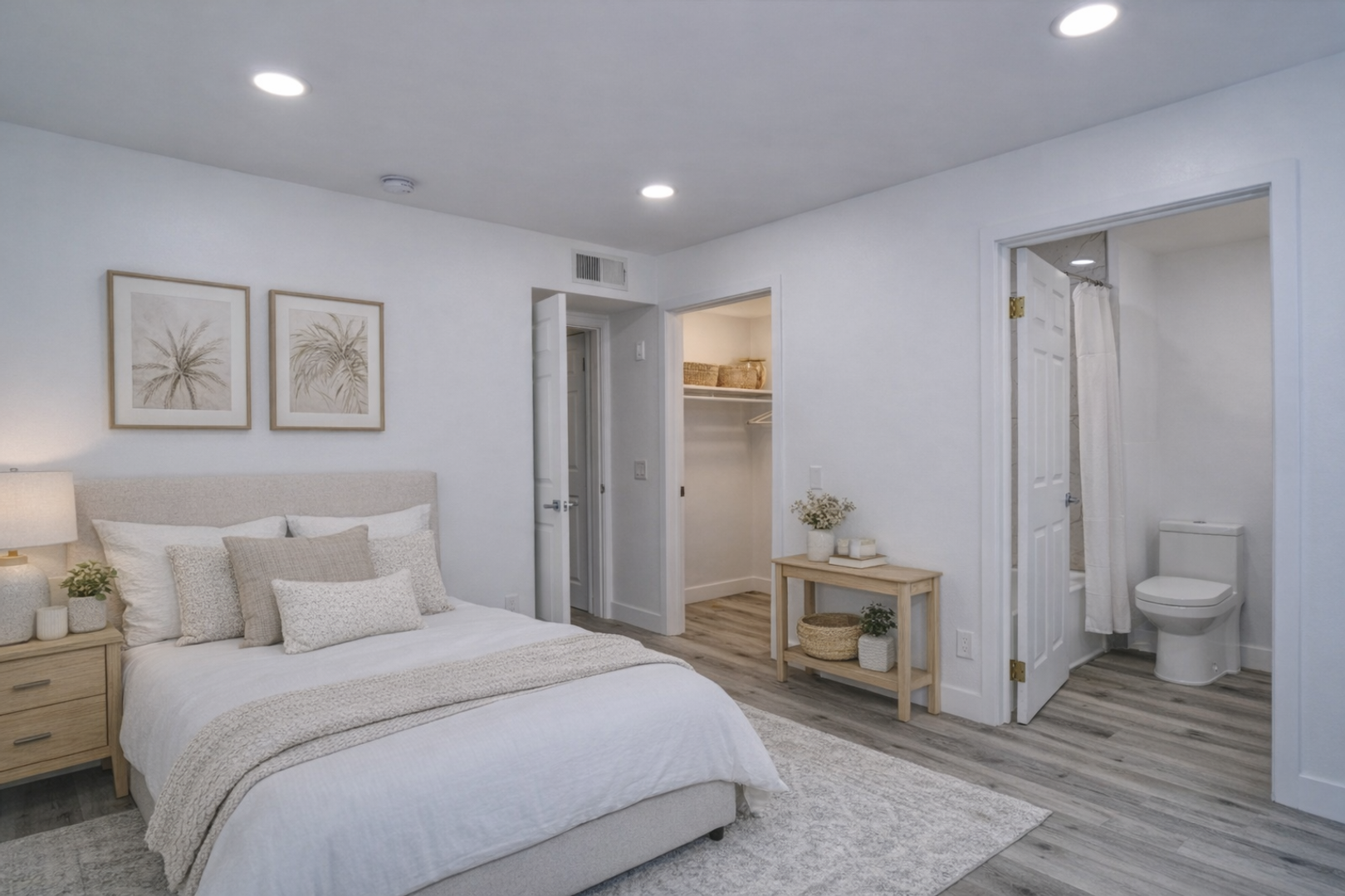 Los Angeles Apartment: 301 N. Alvarado Street