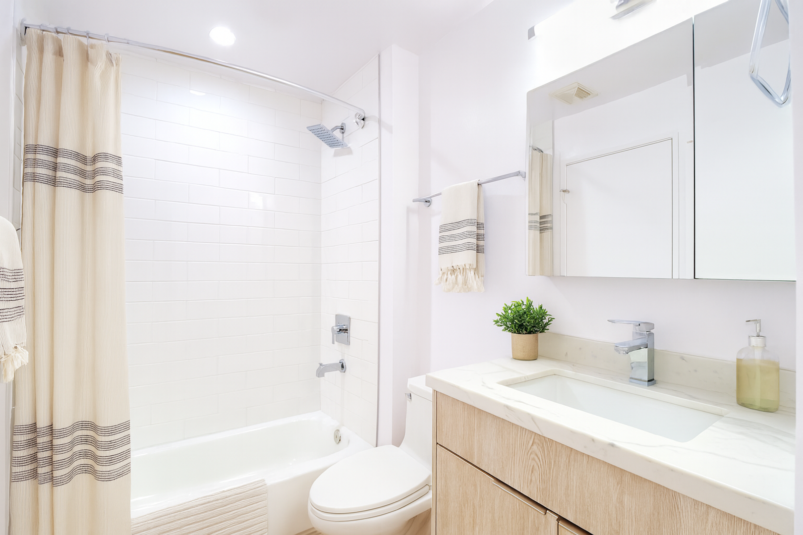 Los Angeles Apartment: 1806 N. Berendo Street