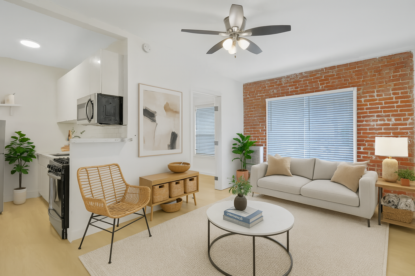 Los Angeles Apartment: 401 S. Kenmore Avenue