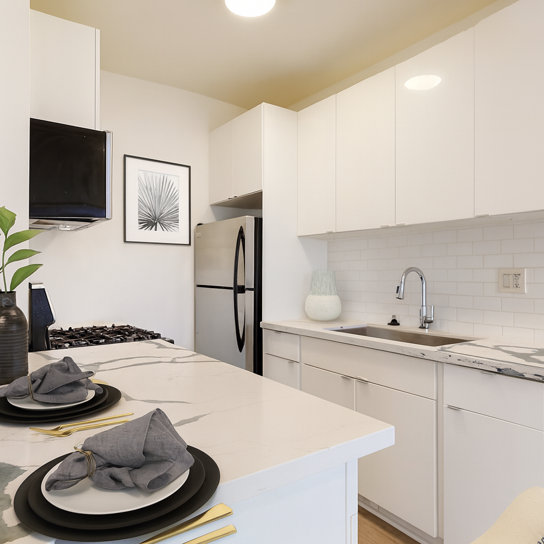 Los Angeles Apartment: 401 S. Kenmore Avenue