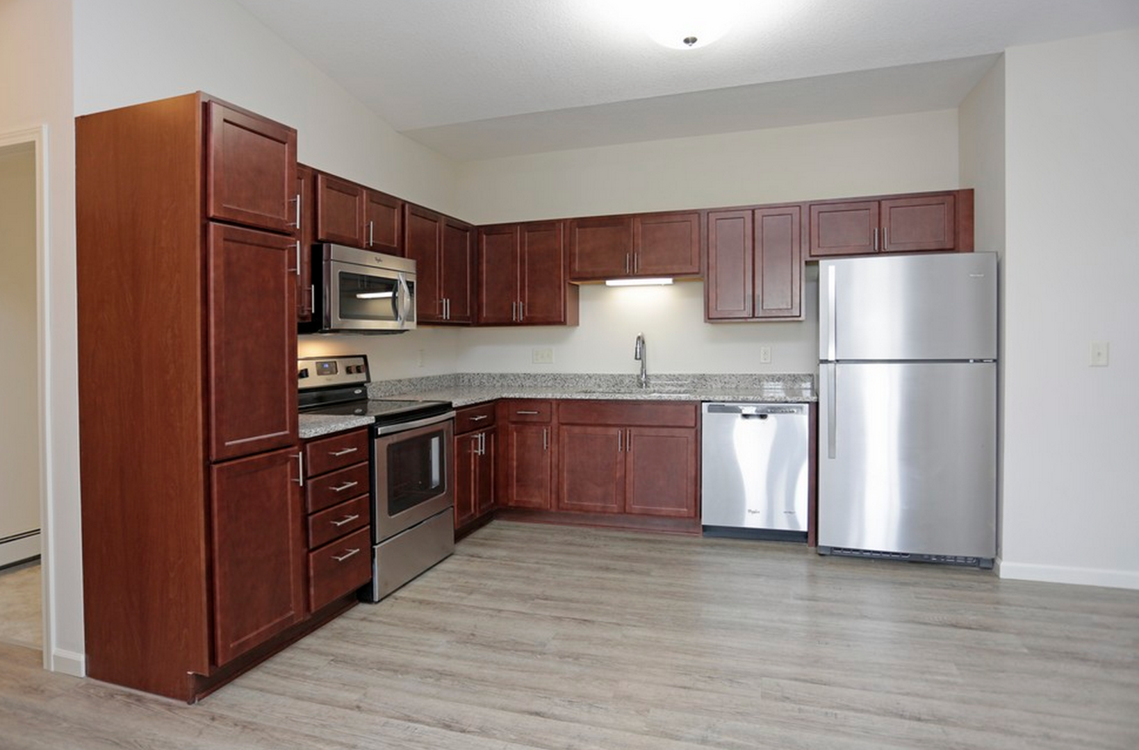 New Hope Apartment: 9390 Medicine Lake Rd