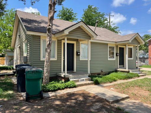 Move in Special! Half off Deposit! – photo 1