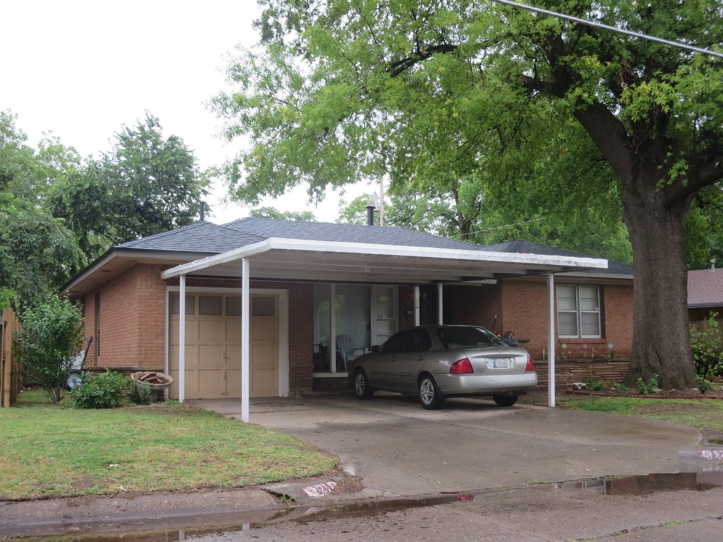Oklahoma City House: 2112 N. Tulsa Ave.
