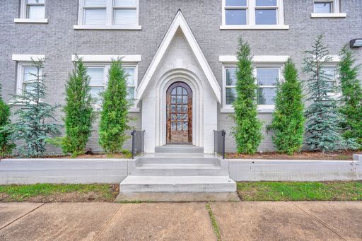 Move In Ready!! – photo 1
