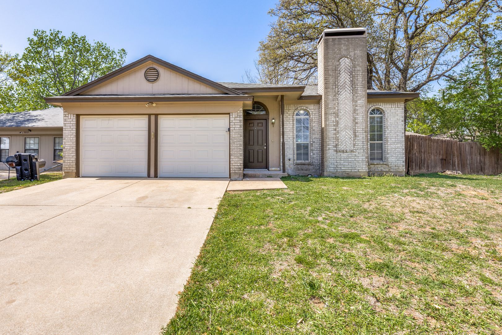 Arlington House: 5008 Santa Fe Ct