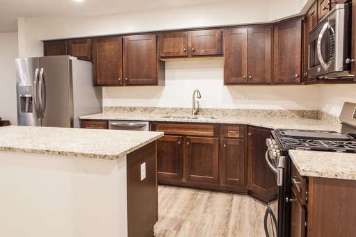1029 Madison St - Apartment 11 – photo 1