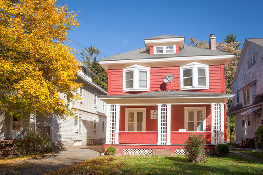 737 Euclid Ave (Four Bedroom House) – photo 1