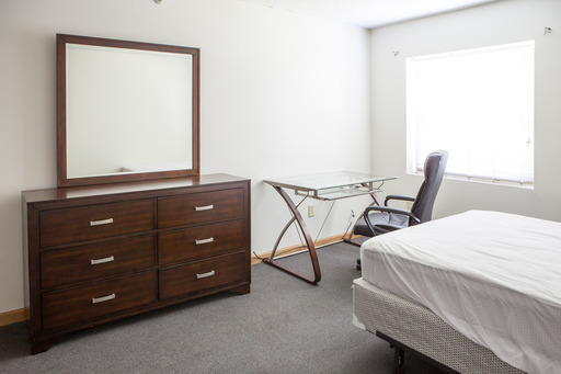 300 Euclid Ave - Apartment 10 (Three Bedroom Apt) – photo 1