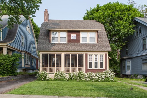823 Sumner Ave (5 Bedroom House) – photo 1