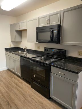 1104 Madison St - Apartment 7 (Two Bedroom Apt) – photo 1