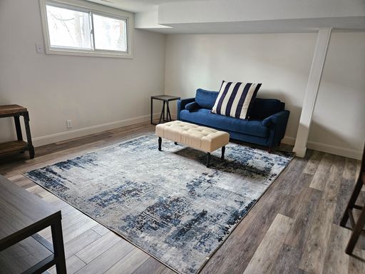 315 Comstock Ave- 1 bedroom apartment avail 8/15/26! Offering 10 month lease!!! – photo 1