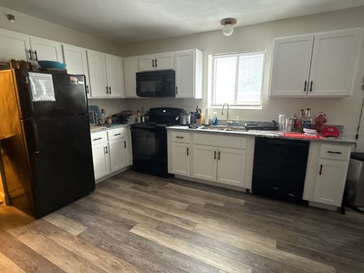 110 Comstock Ave - Apartment 8 (Three Bedroom Apt) – photo 1