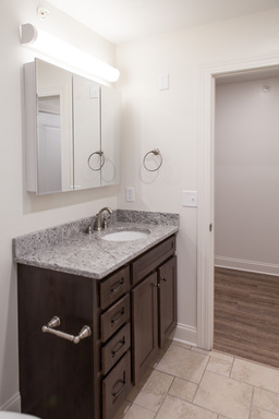 1029 Madison St - Apartment 9 (Three Bedroom Apt) – photo 1