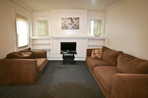 320 Euclid Ave - Apartment 5 (Two Bedroom Apt) – photo 1