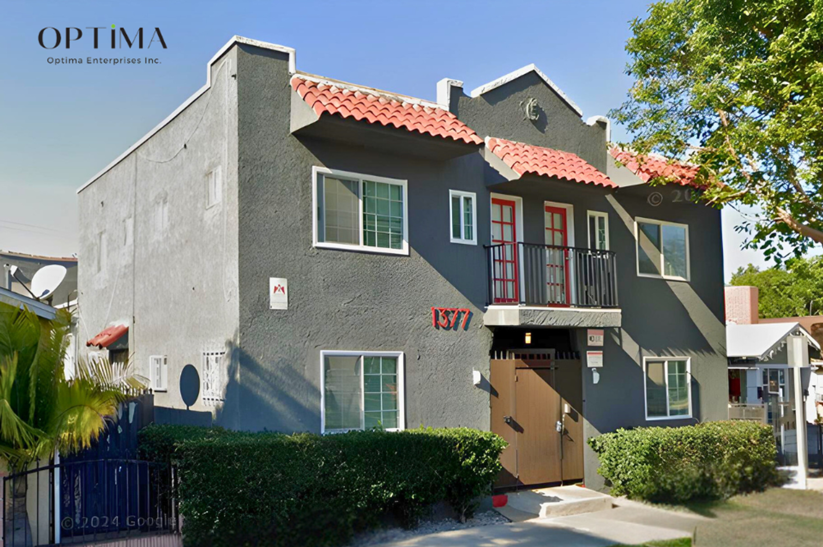 Long Beach Apartment: 1377 Warren Avenue