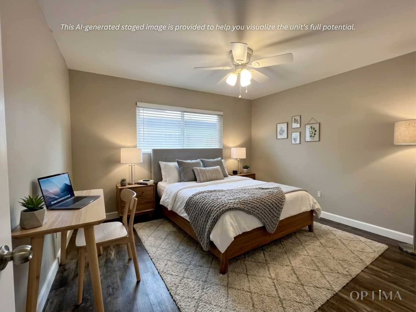 Long Beach Apartment: 3011 E 4th St