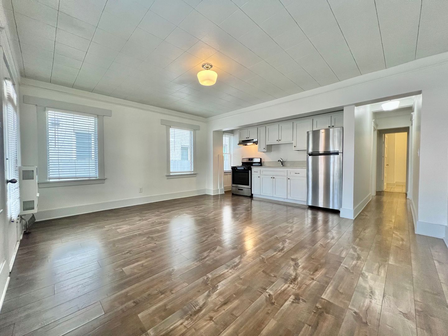 Long Beach Apartment: 1142 E. 1st Street