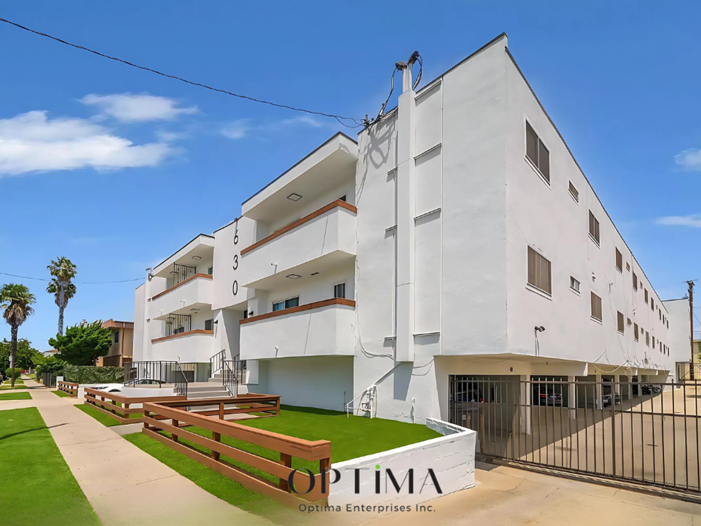 Inglewood Apartment: 630 Fir Avenue