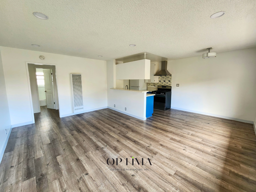Spacious 1BR with Water & Trash Included – Great Value in Long Beach! - $500 Move -In Special – photo 1