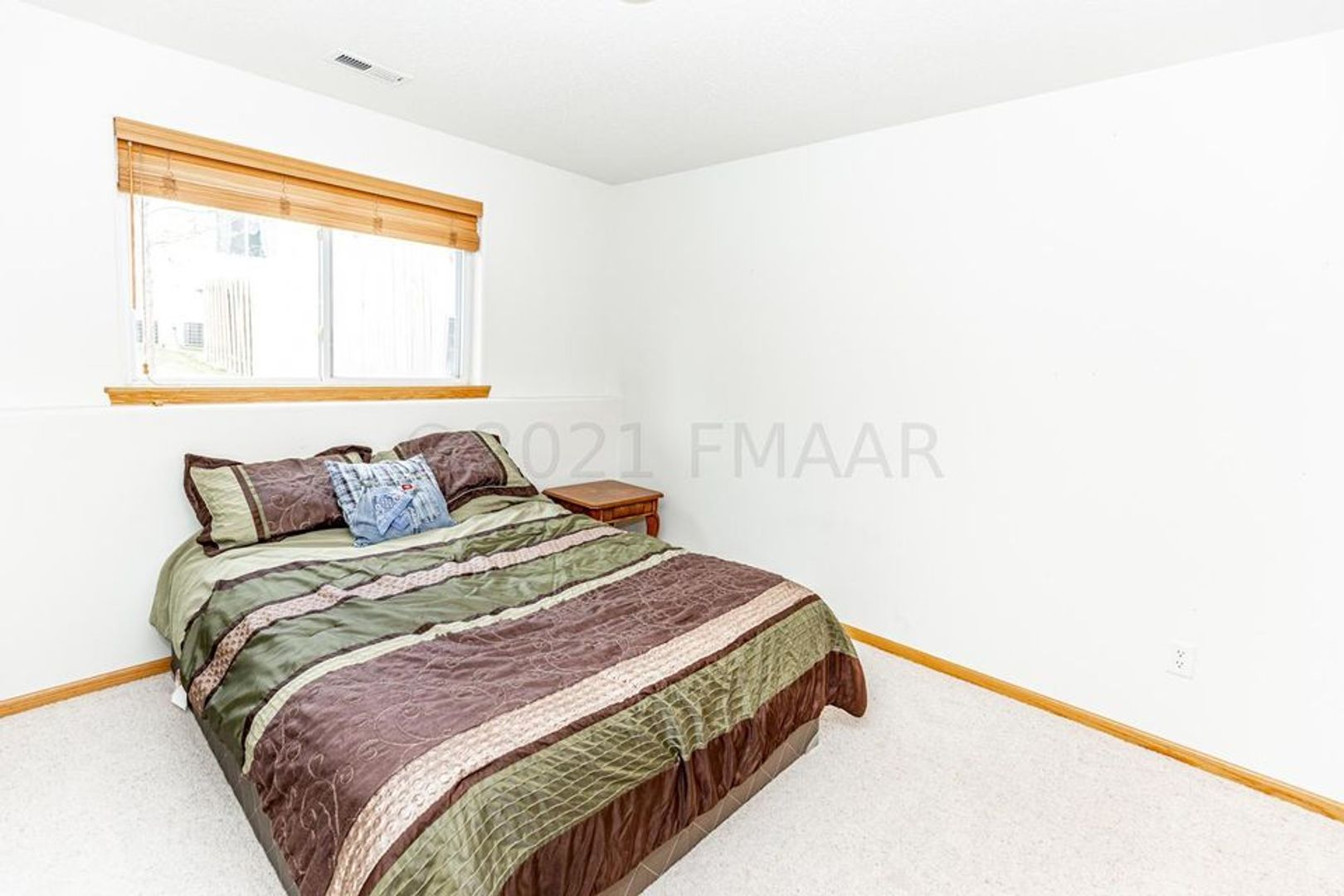 Fargo House: 4292 39th Ave S