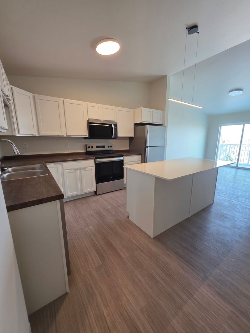 Rail10 Lofts 1 of 11