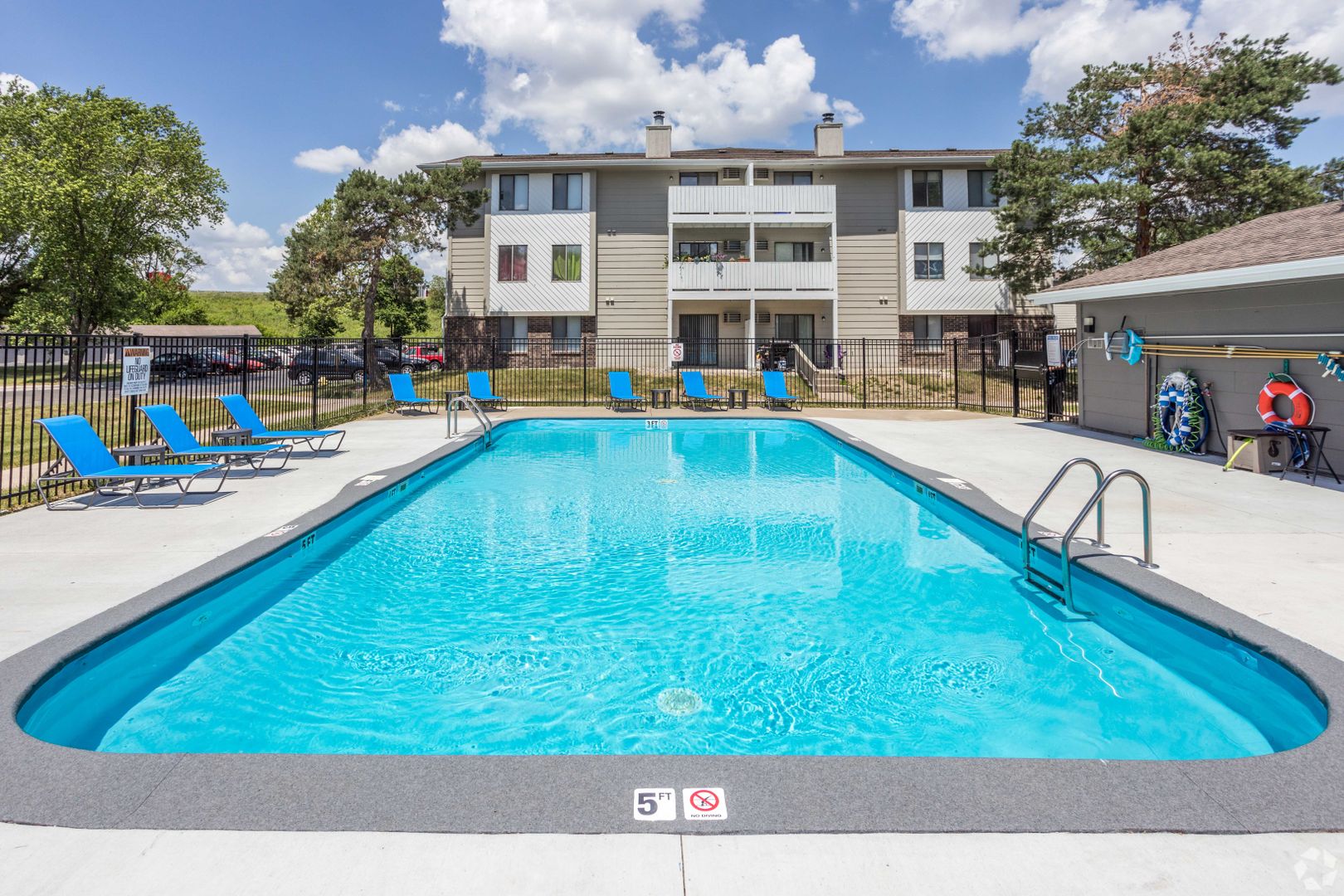 248 52nd Street, Unit 068, West Des Moines, IA 50265