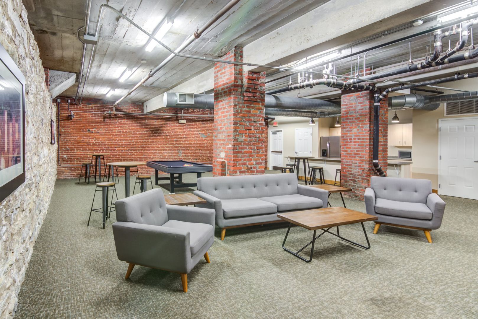 Kansas City Apartment: 1601 Walnut Street