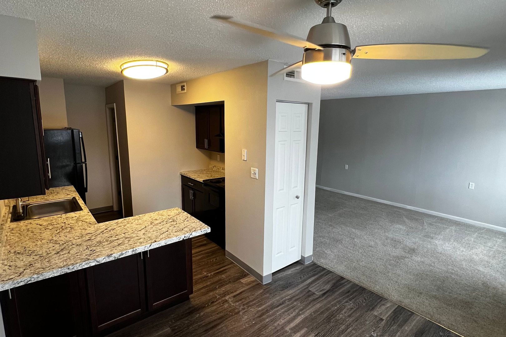 911 Maplewood Drive, 4009, Cedar Falls, IA 50613