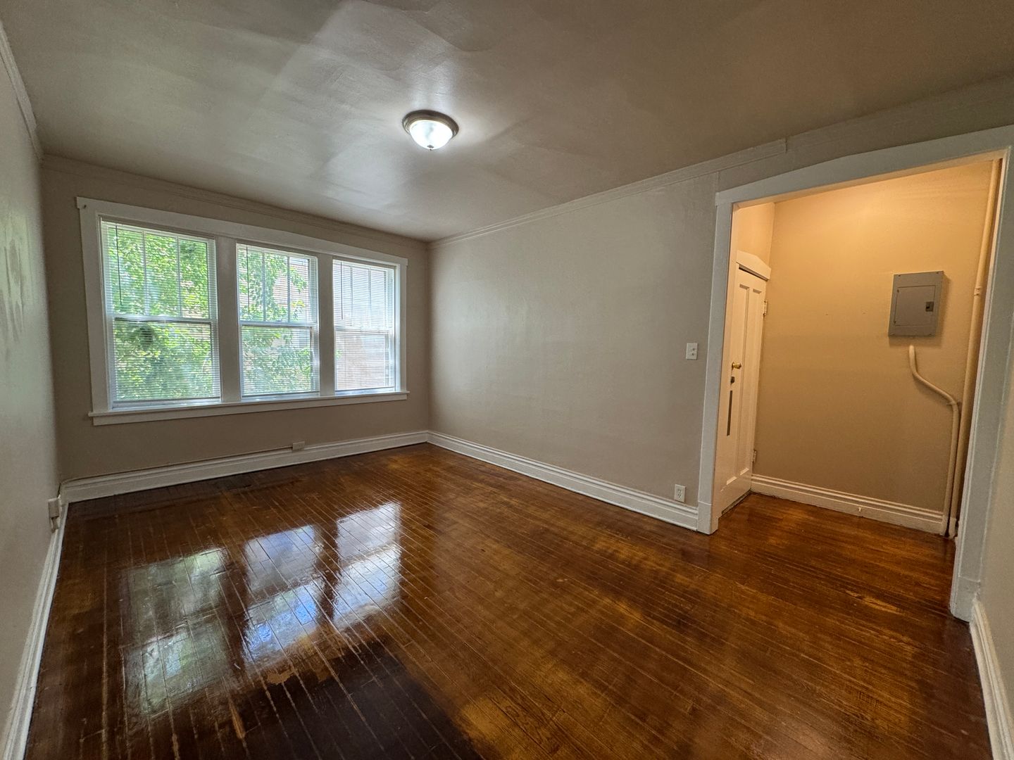 Chicago Apartment: 1150-60 S Mason/ 5936-46 W Roosevelt