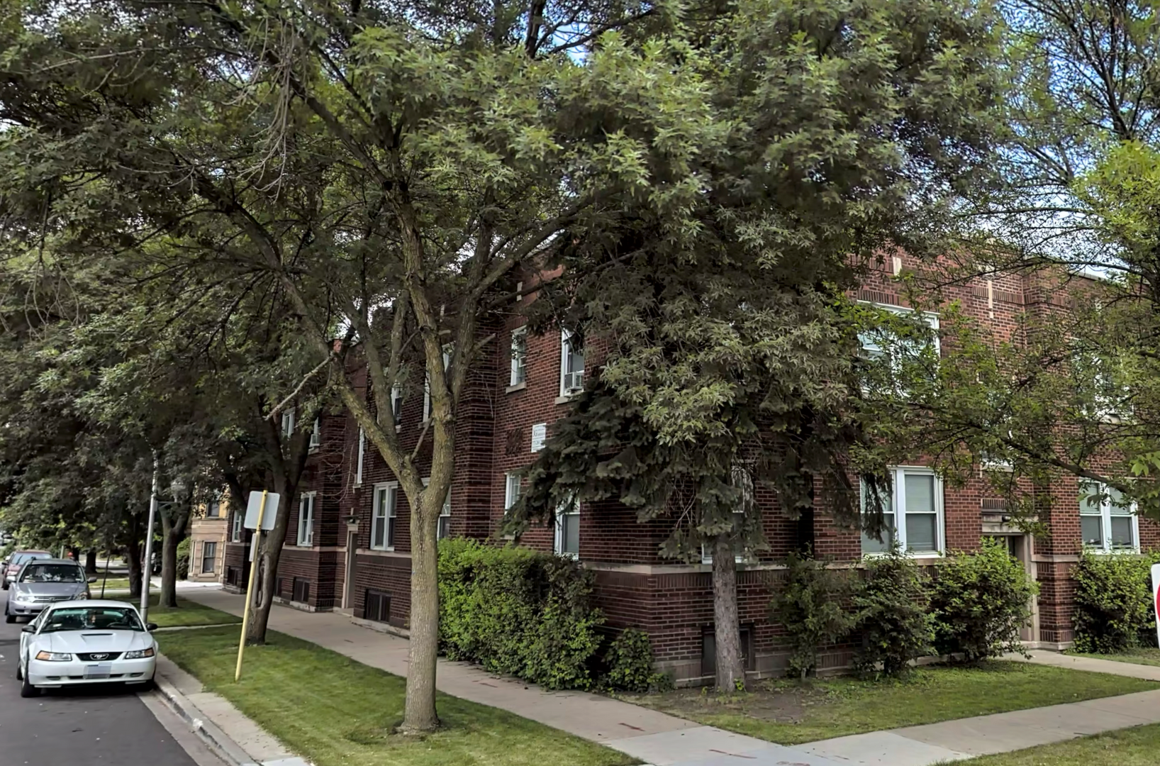 Chicago Apartment: 1054-56 S Mason/ 5934-44 W Fillmore