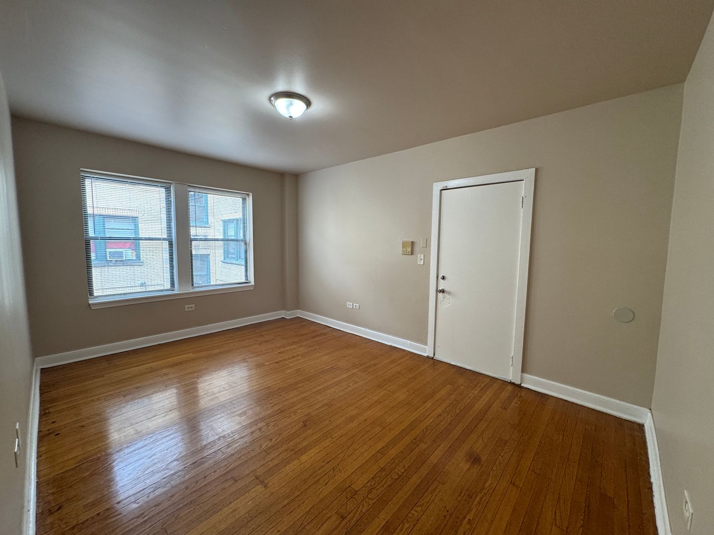 Chicago Apartment: 4834-50 W. Adams