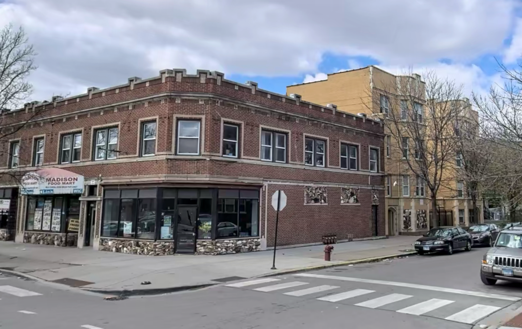 Chicago Apartment: 5400-08 W Madison/ 8-14 N Long