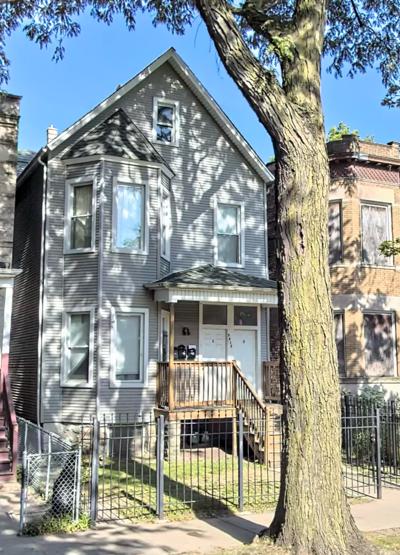 Chicago Apartment: 5612 S Morgan St