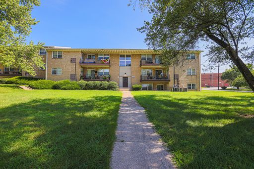 Studio Apartment at The Enclave at Mt. Pleasant – photo 1